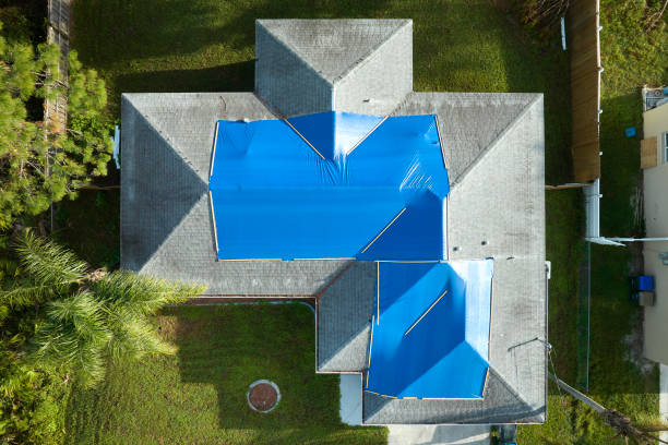 Best Asphalt Shingles Roofing  in Hartford, WI
